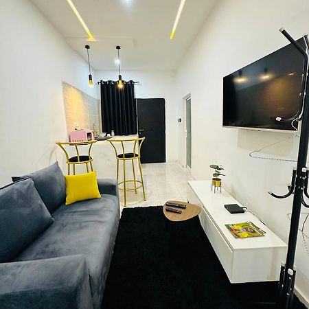 Ad Home Lome Exterior photo